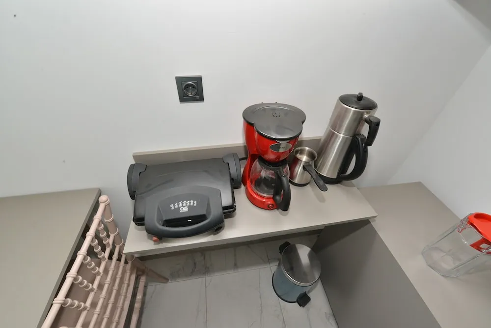 Comfort Apart Daire, 2 Yatak Odası, Havuz Manzaralı