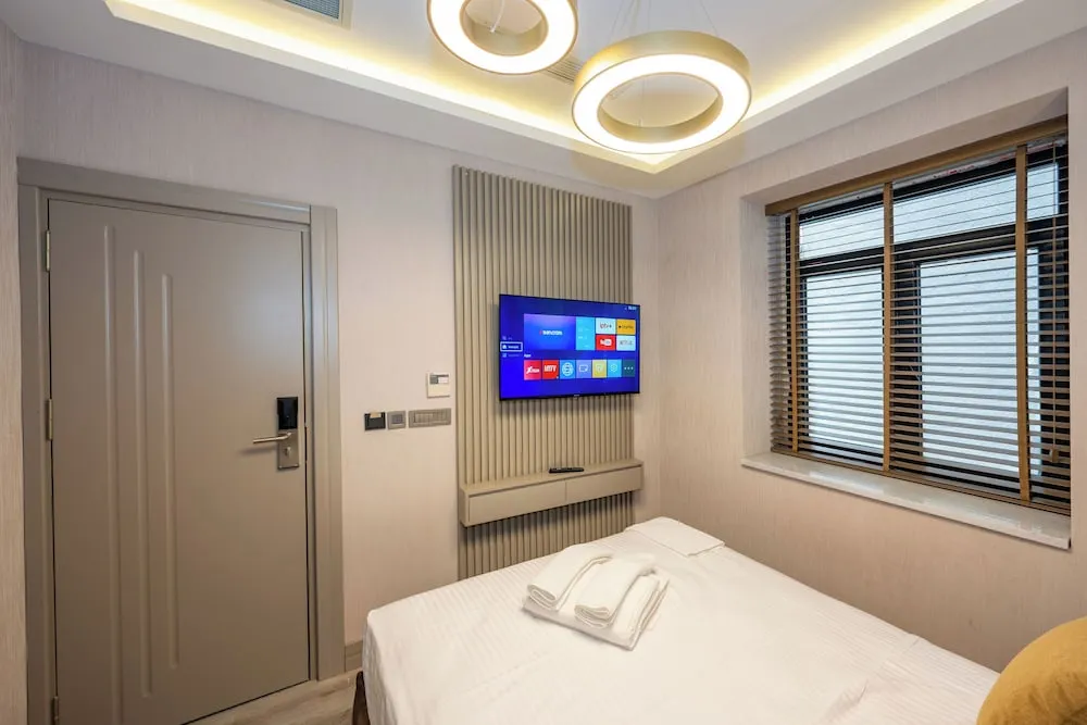 Economy Tek Büyük Yataklı Oda