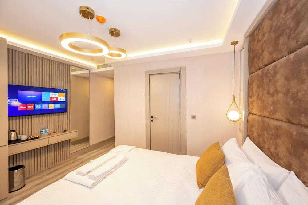 Deluxe Tek Büyük Yataklı Oda, Şehir Manzaralı