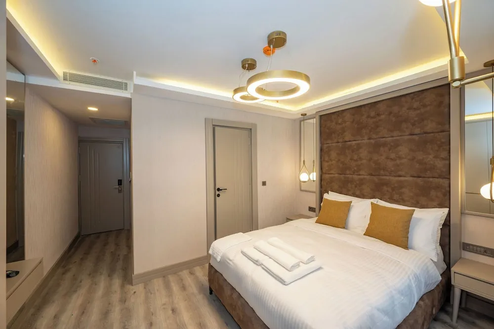 Deluxe Tek Büyük Yataklı Oda, Şehir Manzaralı