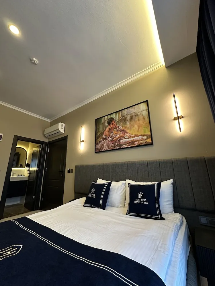 Deluxe Single Room