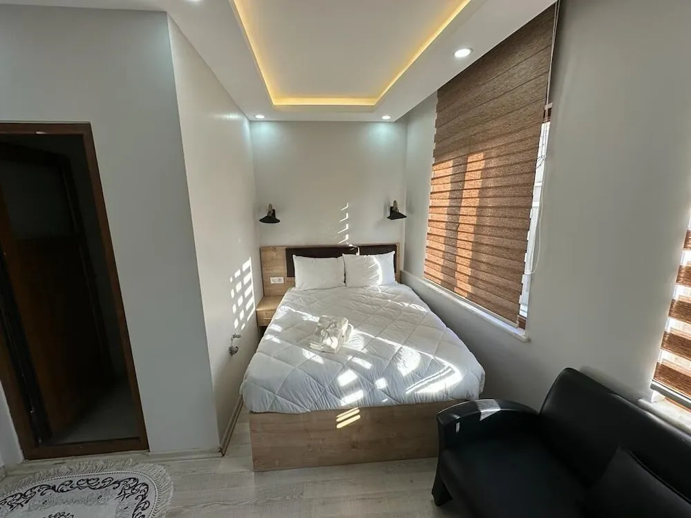Comfort Oda, 1 Büyük (Queen) Boy Yatak