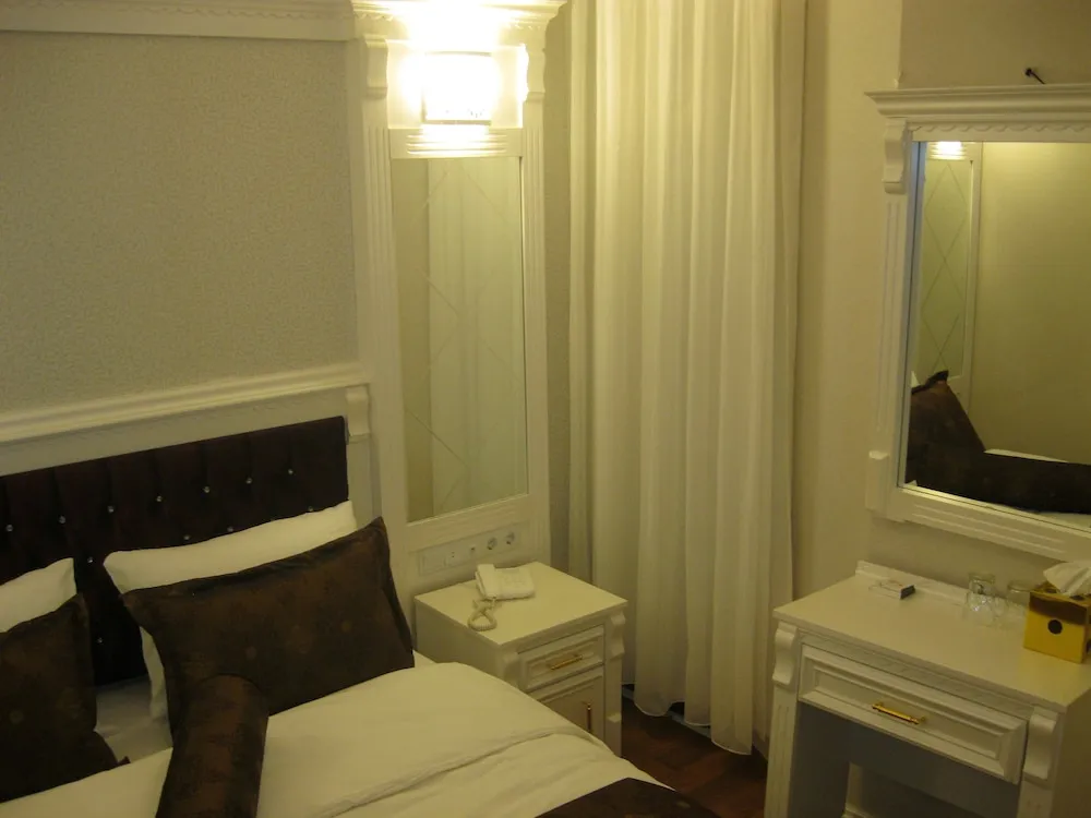 Small Double Room