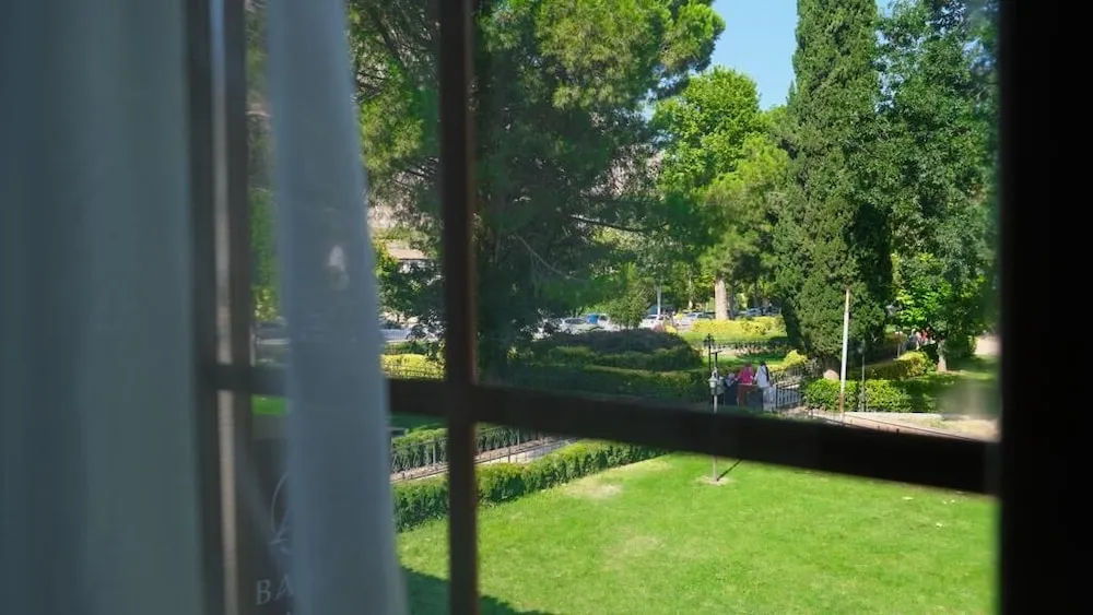 Deluxe Üç Kişilik Oda, 1 Yatak Odası, Sigara İçilmez, Şehir Manzaralı
