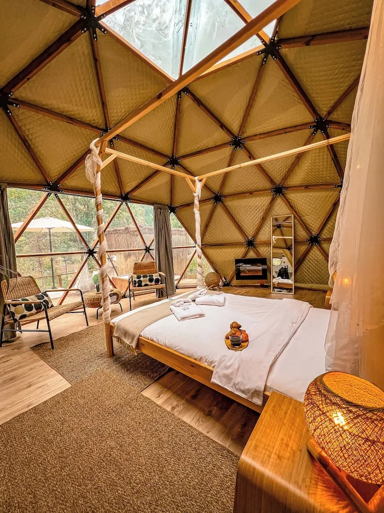 Deluxe Bungalov