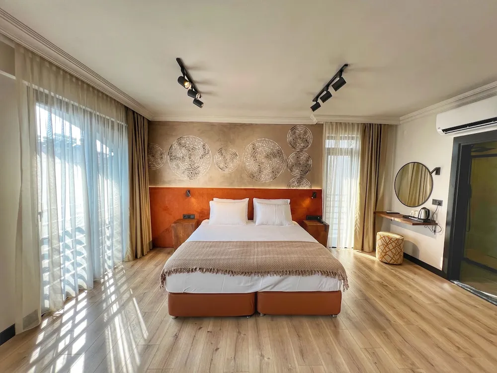 Luxury Tek Büyük veya İki Ayrı Yataklı Oda