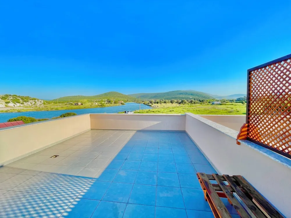 Family Villa 7/4