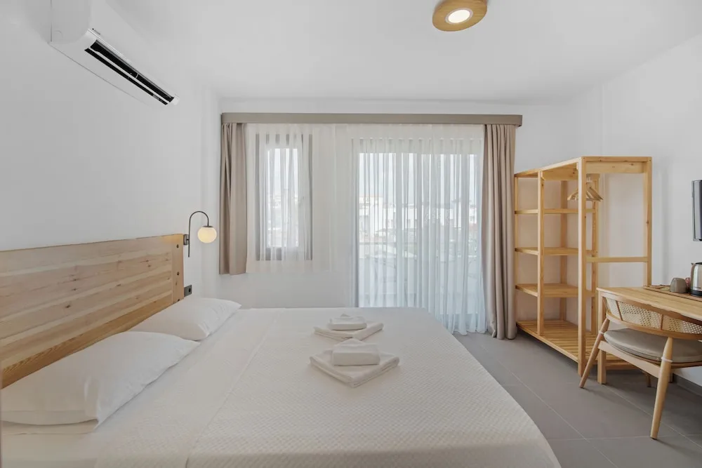 Premium Cift Kisilik Balkonlu Oda