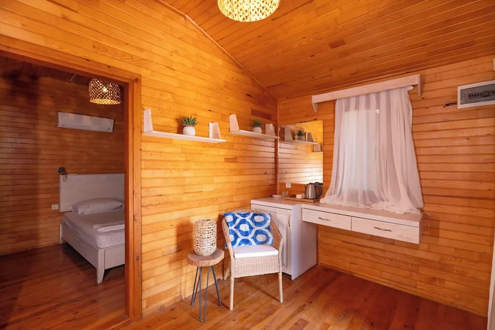 Comfort Bungalov, 2 Yatak Odası, Avlu Manzaralı