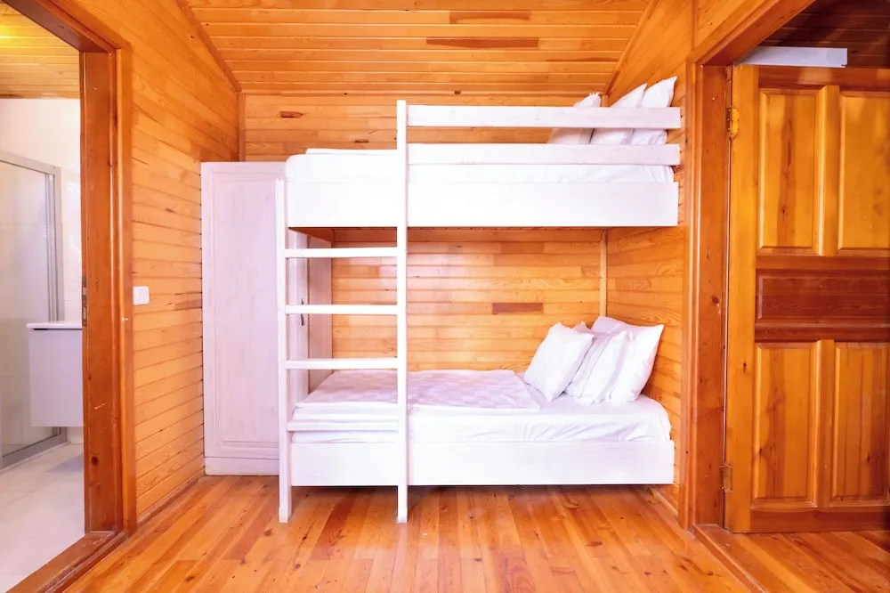 Comfort Bungalov, 2 Yatak Odası, Avlu Manzaralı