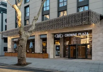 Crowne Plaza İstanbul Ortaköy Bosphorus, Bir IHG Oteli