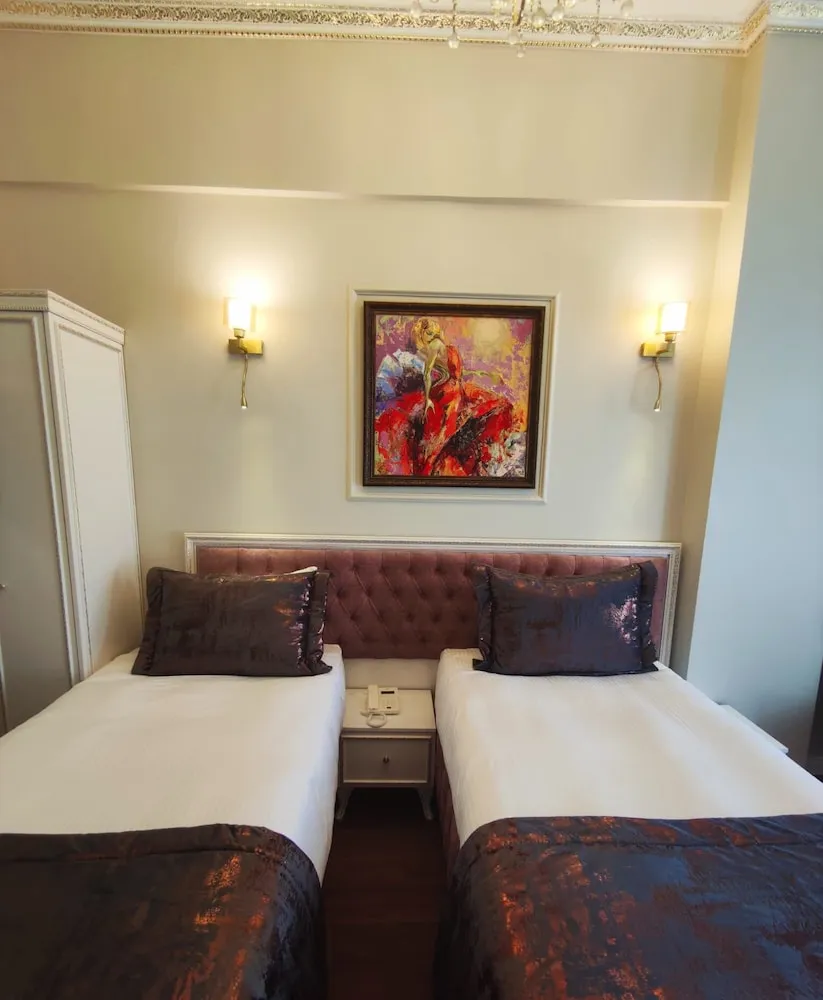 Deluxe İki Ayrı Yataklı Oda