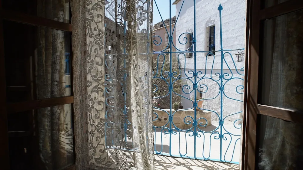 Exclusive Tek Büyük Yataklı Oda