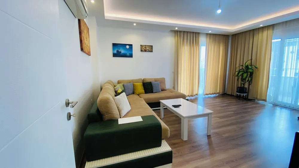 Comfort Daire, 2 Yatak Odası, Denize Bakan