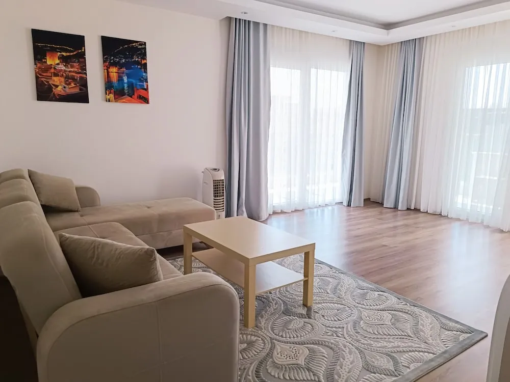 Deluxe Apart Daire, 2 Yatak Odası, Denize Bakan