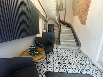 Urban Quarters - Büklü Han