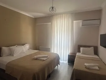 AKS Royal Otel