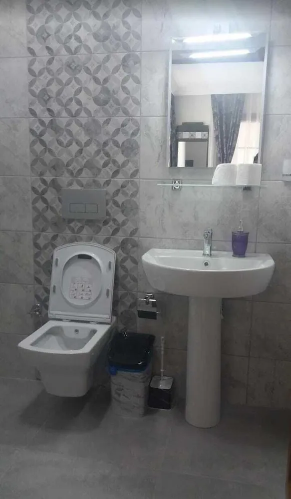 Luxury Oda, 1 Büyük (Queen) Boy Yatak ve Çekyat, Göl Manzaralı