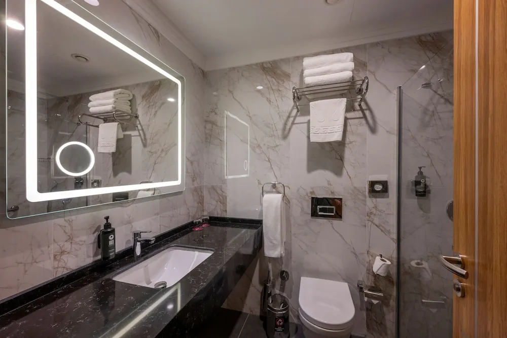 Executive Triple Room, 1 King Bed with 1 Single Bed