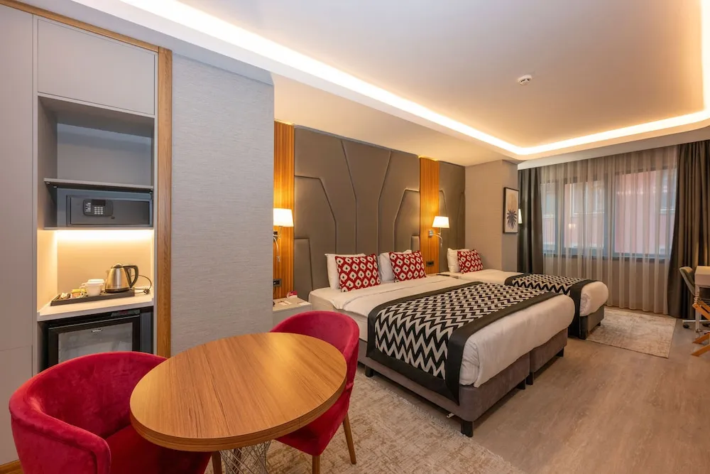 Executive Triple Room, 1 King Bed with 1 Single Bed