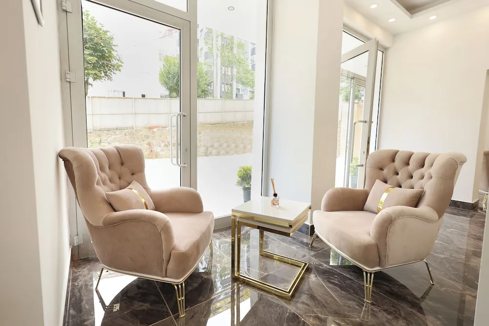 Golden Homes Luxury Suites