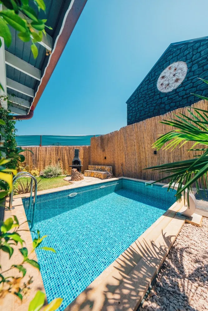 Family Bungalov