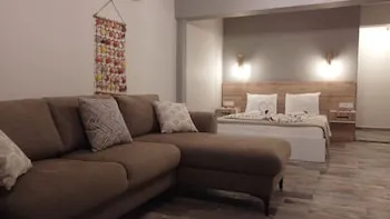 Trakheia Restaurant & Butik Otel