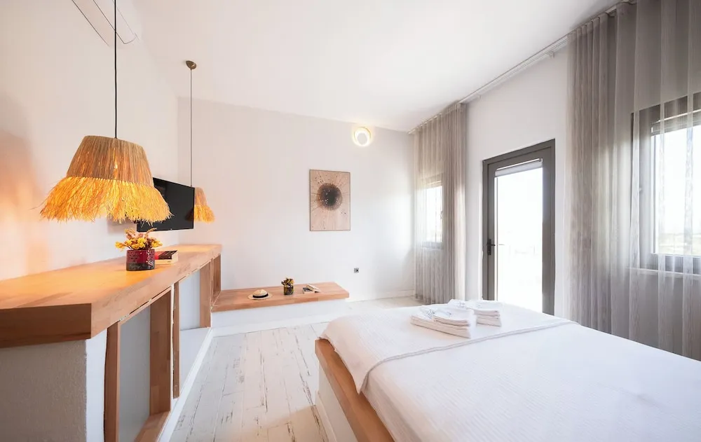 Honeymoon Tek Büyük Yataklı Oda, Veranda, Deniz Manzaralı