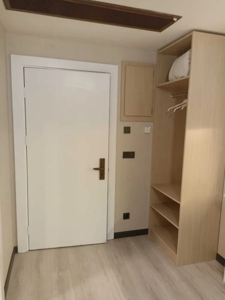 Deluxe Tek Büyük Yataklı Oda, 1 Büyük (Queen) Boy Yatak, Sigara İçilmez