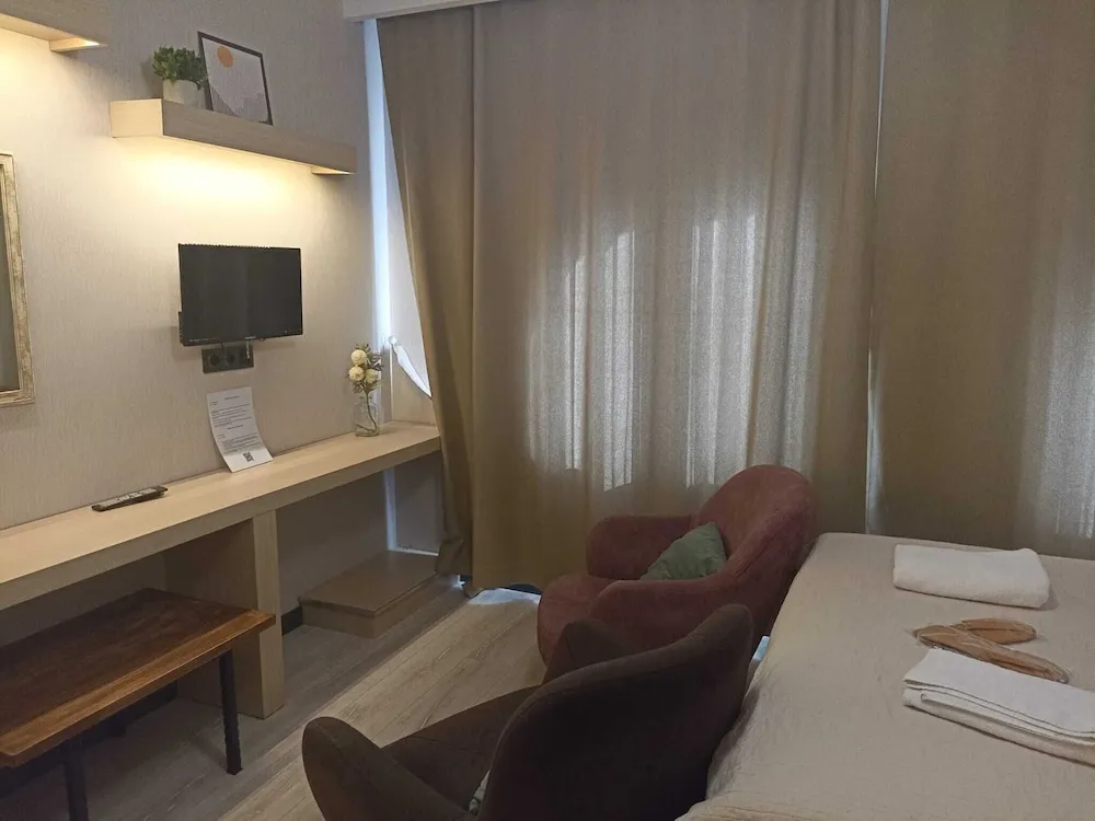 Deluxe Tek Büyük Yataklı Oda, 1 Büyük (Queen) Boy Yatak, Sigara İçilmez