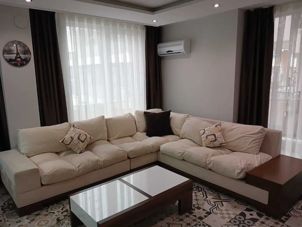 Deluxe Apart Daire