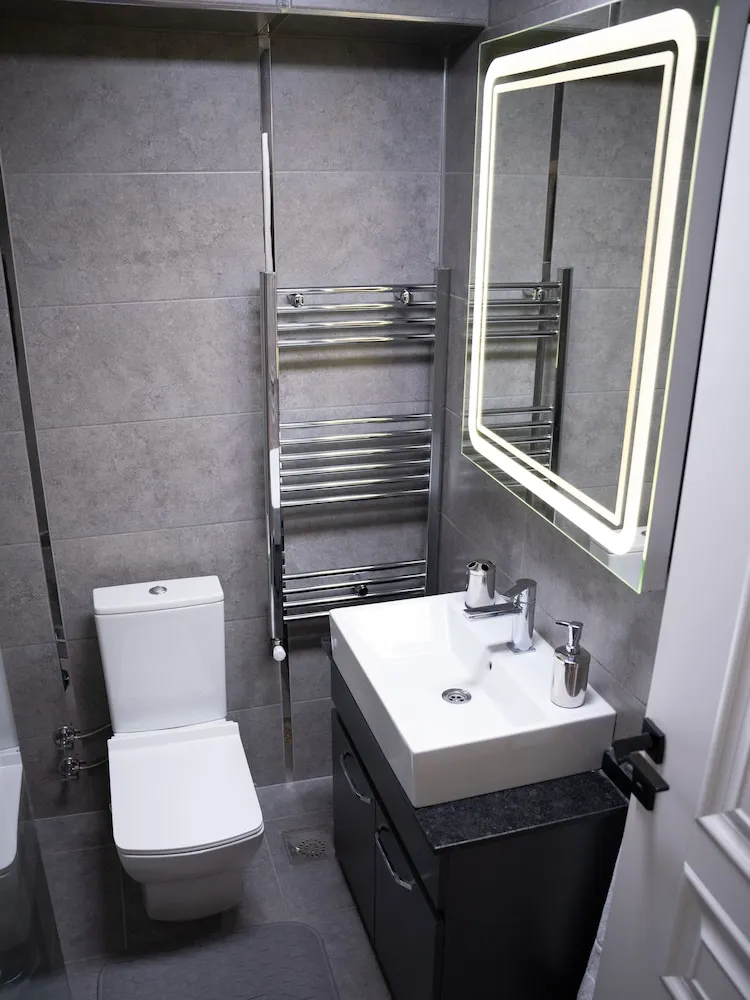 Deluxe Dört Kişilik Oda