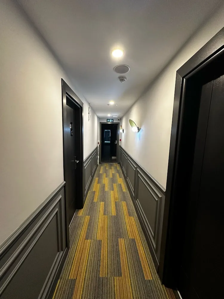 Connected Family Rooms