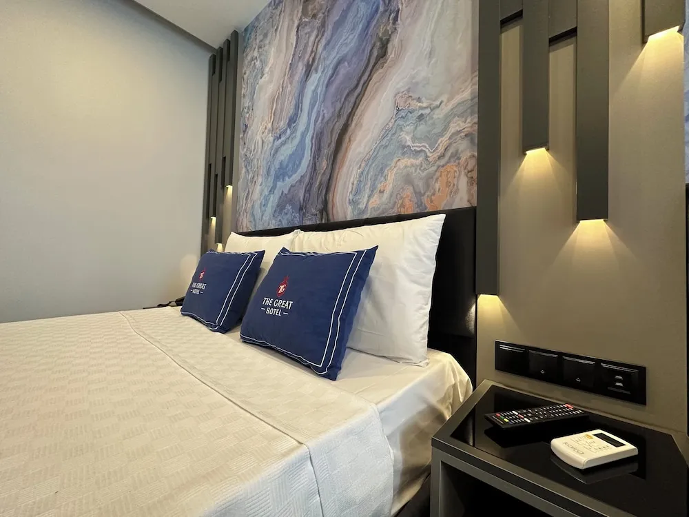 Deluxe Tek Büyük veya İki Ayrı Yataklı Oda