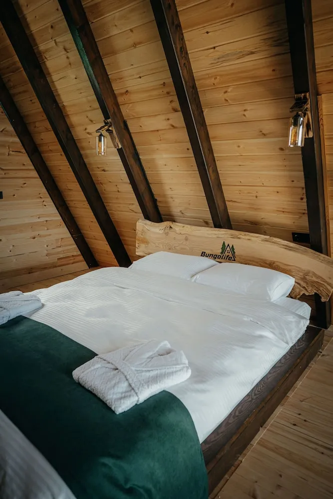 Bungalov, Havuz Kullanımı, Deniz Manzaralı