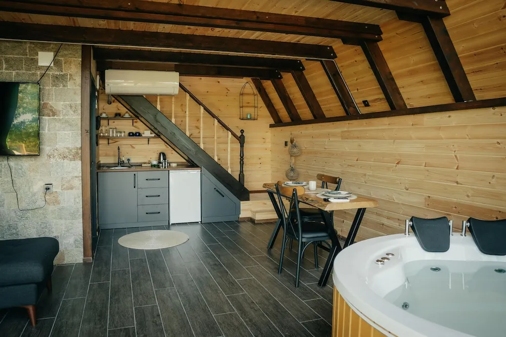 Bungalov, Sıcak Su Küveti, Deniz Manzaralı