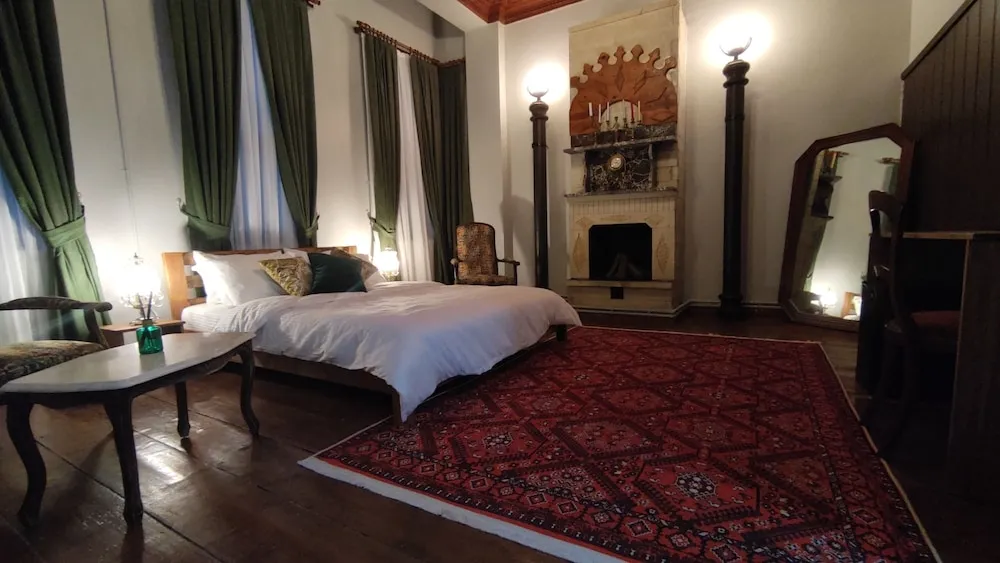 Executive Tek Büyük Yataklı Oda