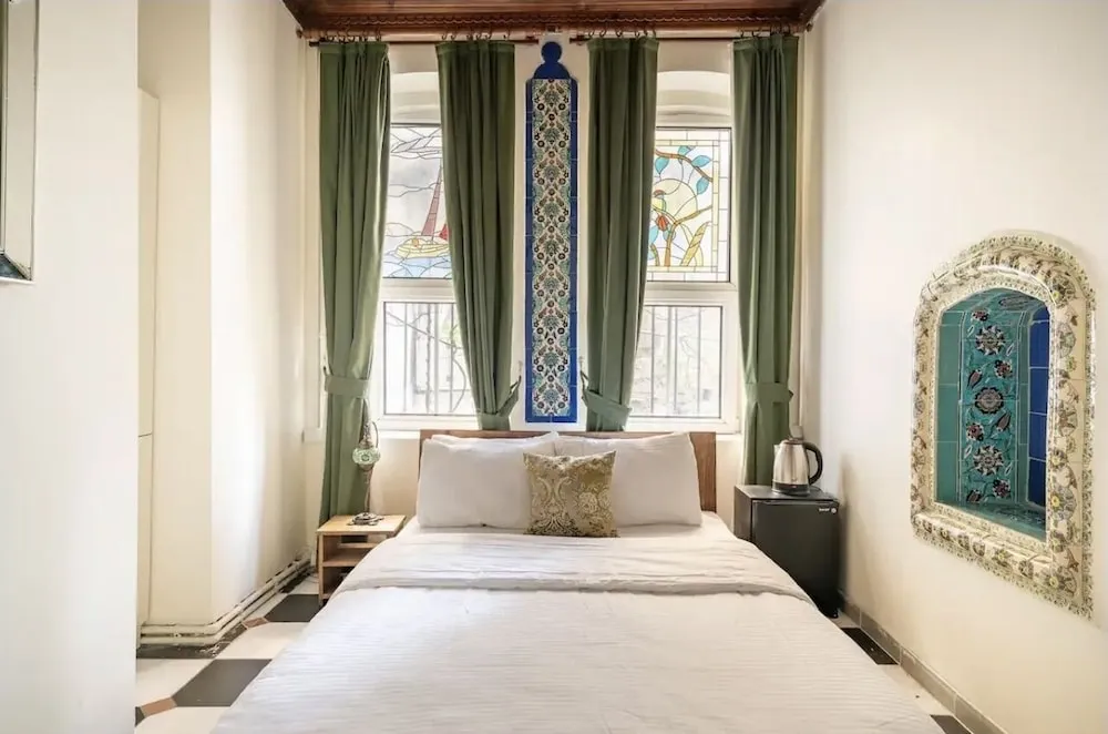 Superior Tek Büyük Yataklı Oda