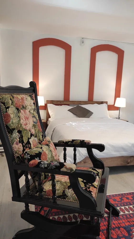 Economy Tek Büyük Yataklı Oda