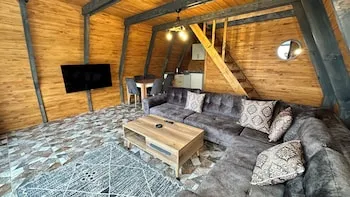 Kartal Yuvası Tatil Köyü