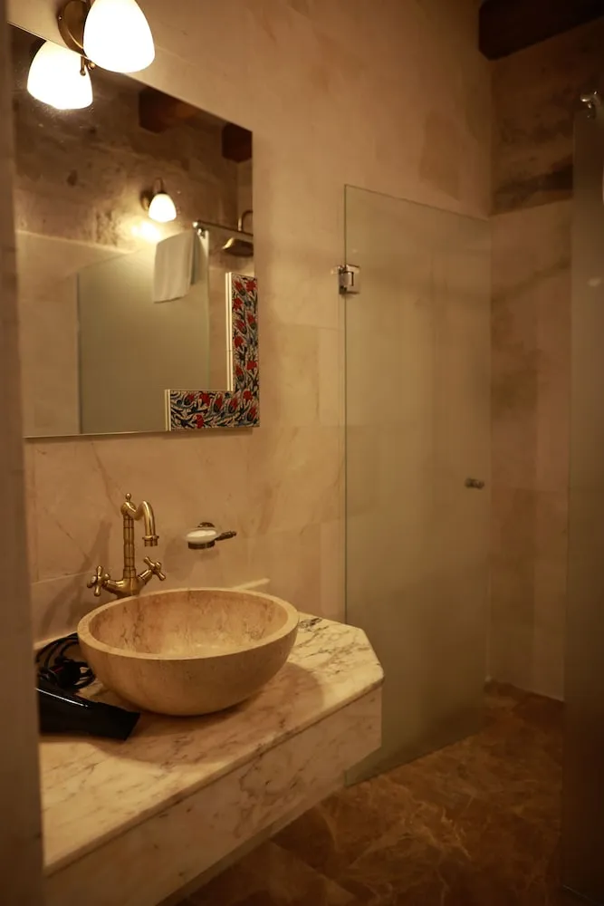 Grand Oda, Sigara İçilmez, Dağ Manzaralı