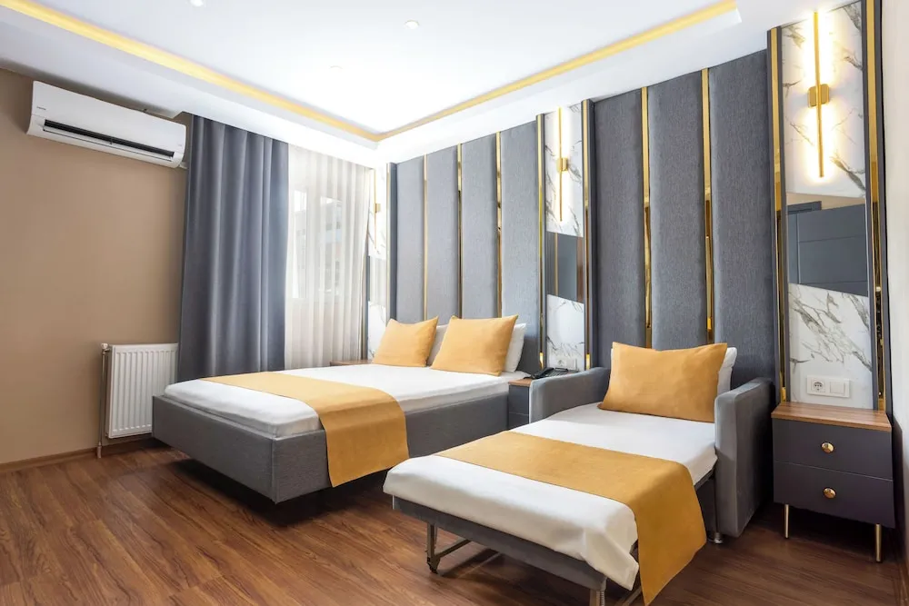 Comfort Tek Büyük Yataklı Oda