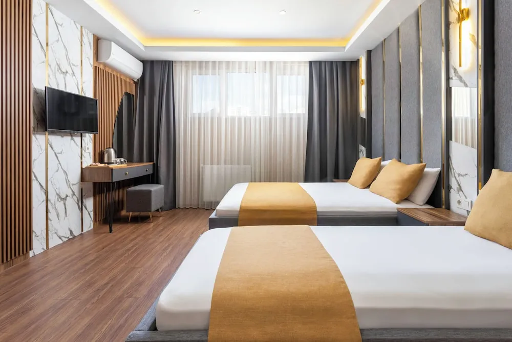 Standard Üç Kişilik Oda