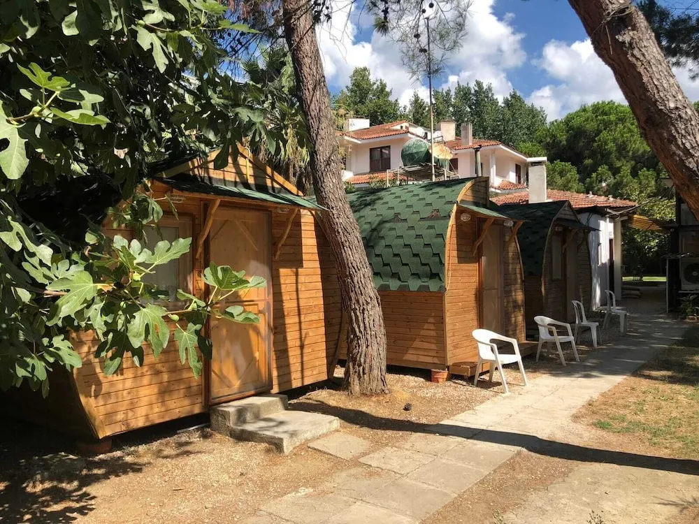 Deluxe Bungalov