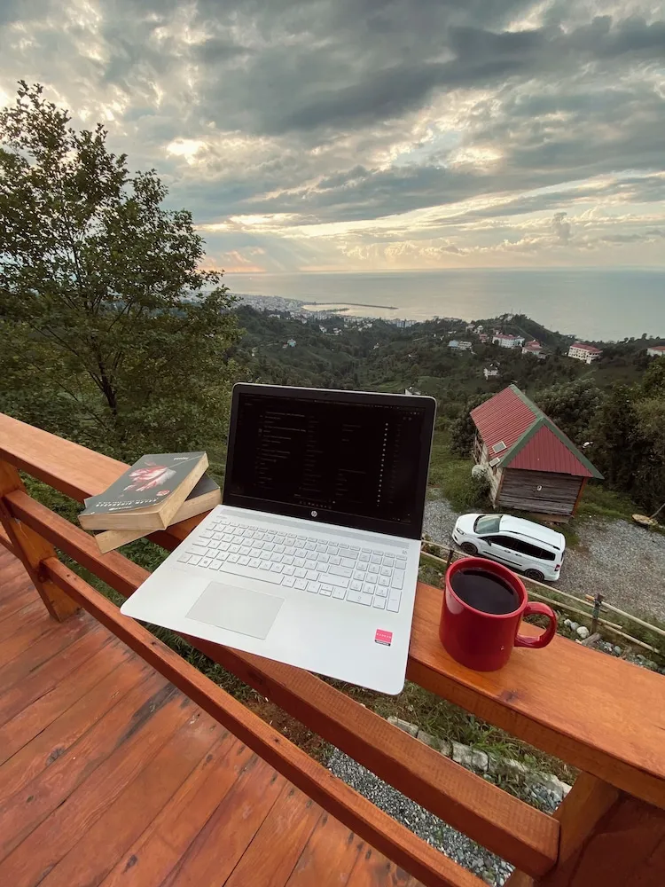 Family Bungalov, Deniz Manzaralı, Dağ Yamacı