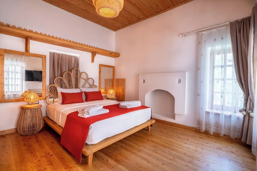 Exclusive Duplex 2+1