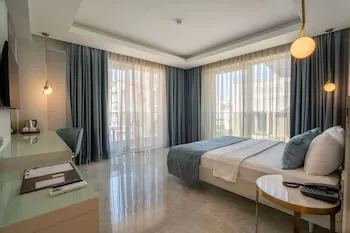 Muhtar Hotel