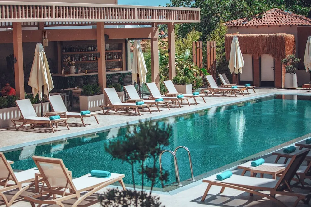 Casa Lumar Luxury Lodging