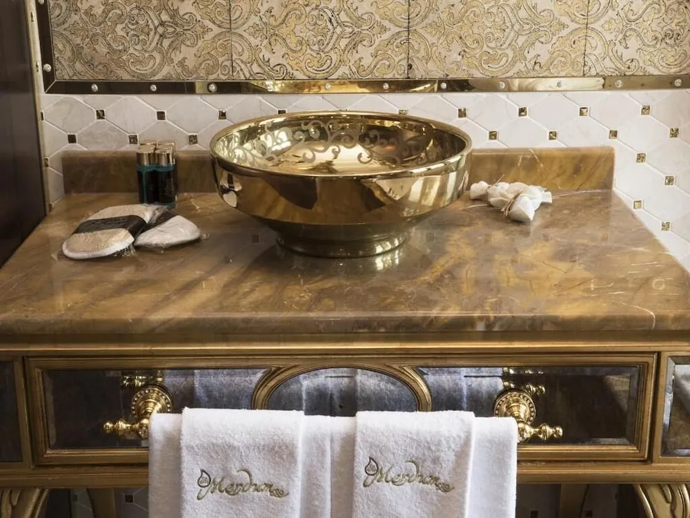 Premium Oda - Bahce Manzarali