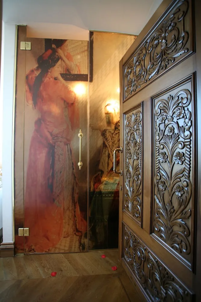 LUX QUEEN ROOM - SEA VIEW